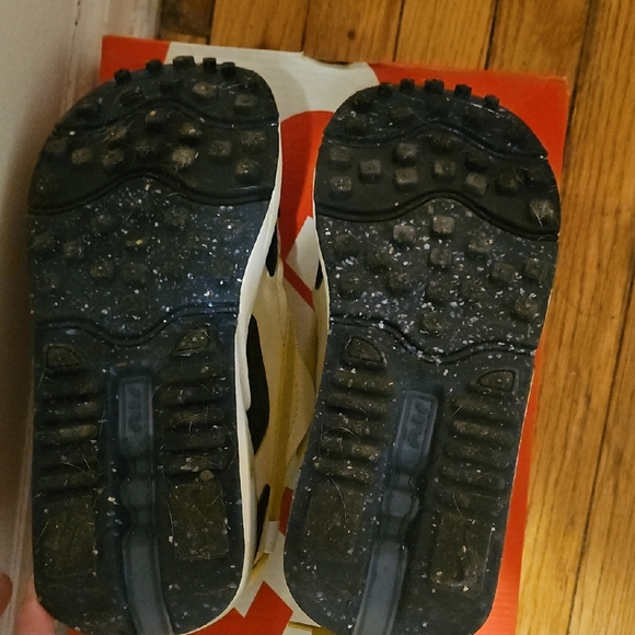 Nike Air Max Furyosa Women's Sneakers Or Mens, - Picture 4 of 9